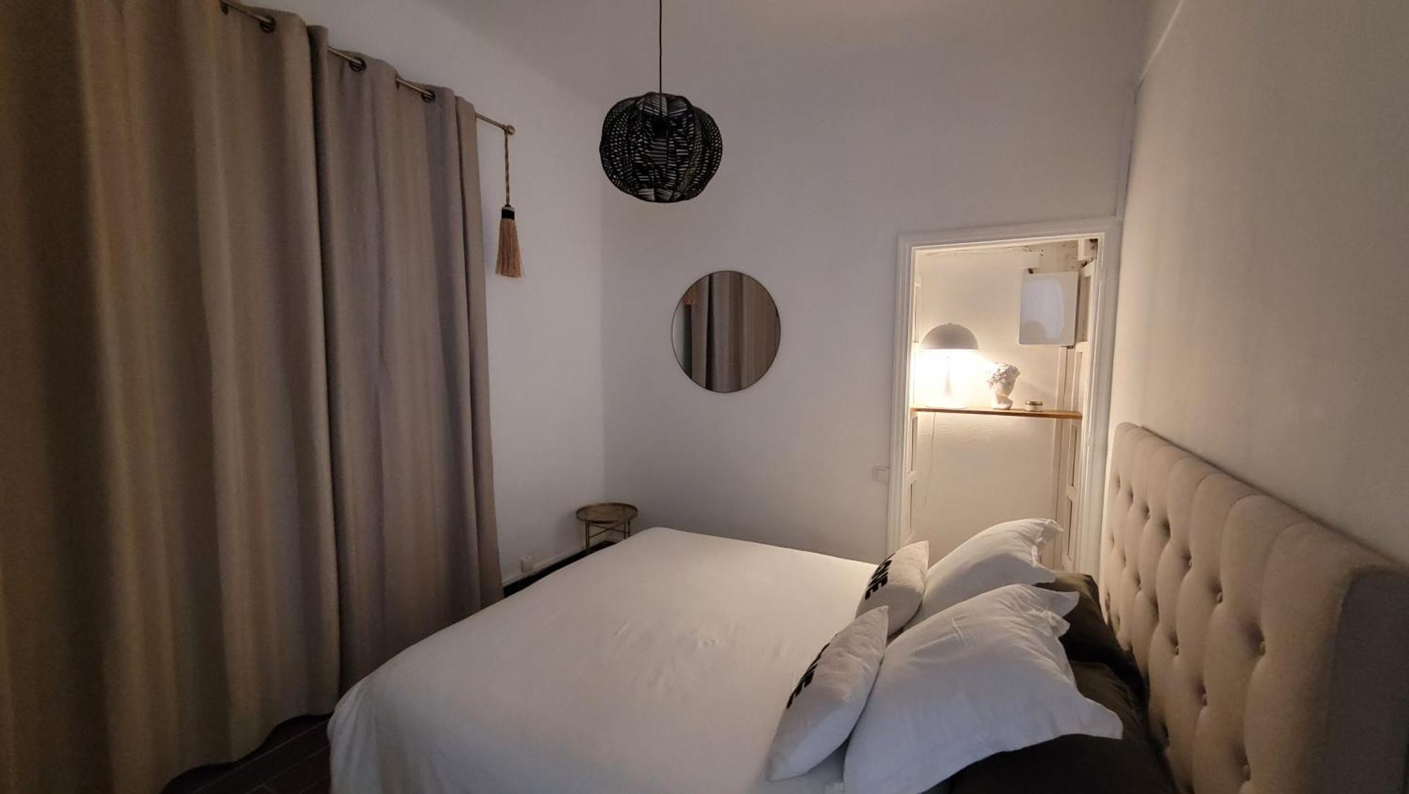 La Loge De Madame Soleil Apartment Orange  Luaran gambar